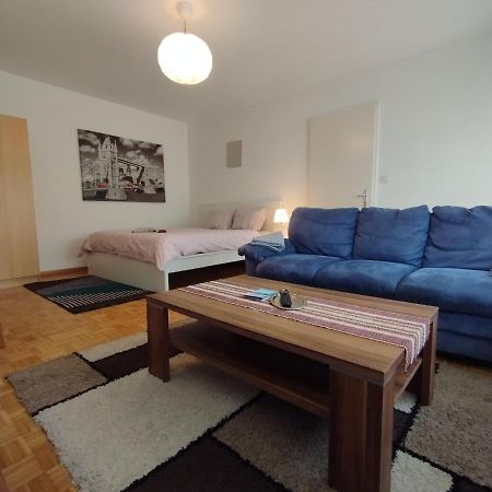 Apartament Studio, 4-7 Mins To Bern Main Station By Train Zewnętrze zdjęcie