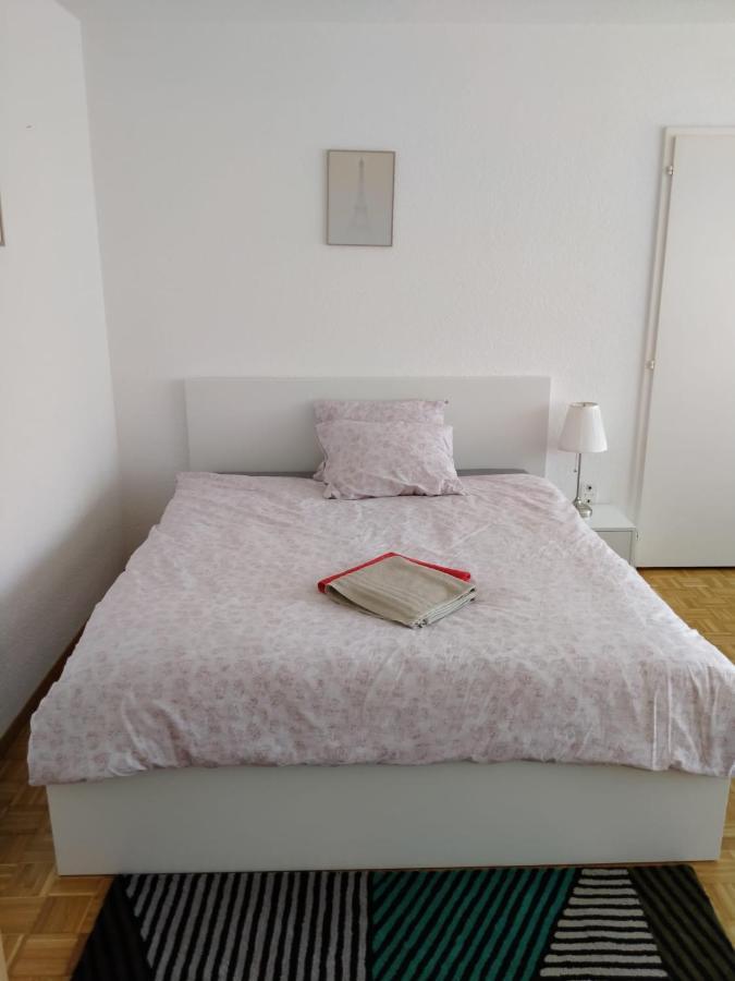 Apartament Studio, 4-7 Mins To Bern Main Station By Train Zewnętrze zdjęcie